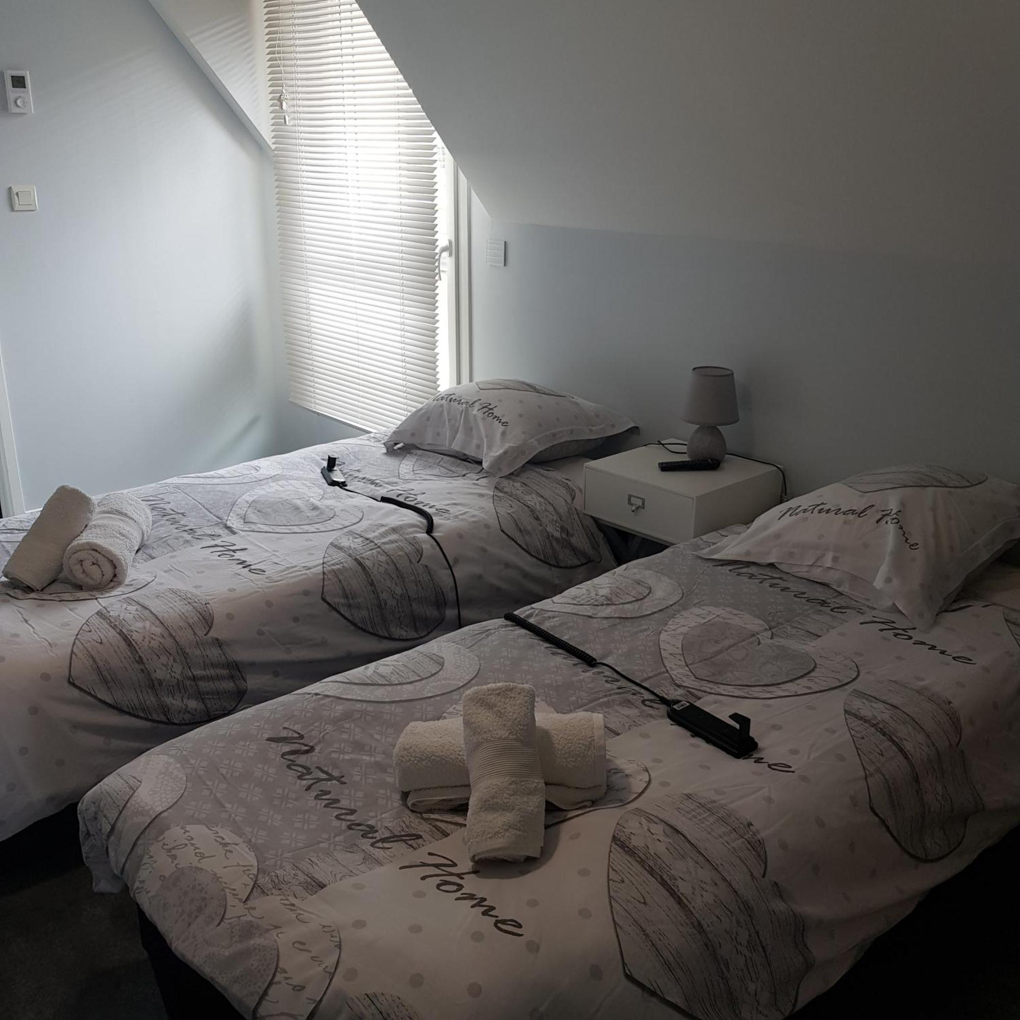 Grande Chambre Entre Caen Et La Mer Chambre Terrasse Jardin Et Piscine Mathieu Экстерьер фото